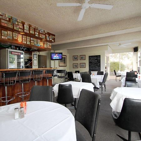 Beaumaris Bay Motel Buitenkant foto