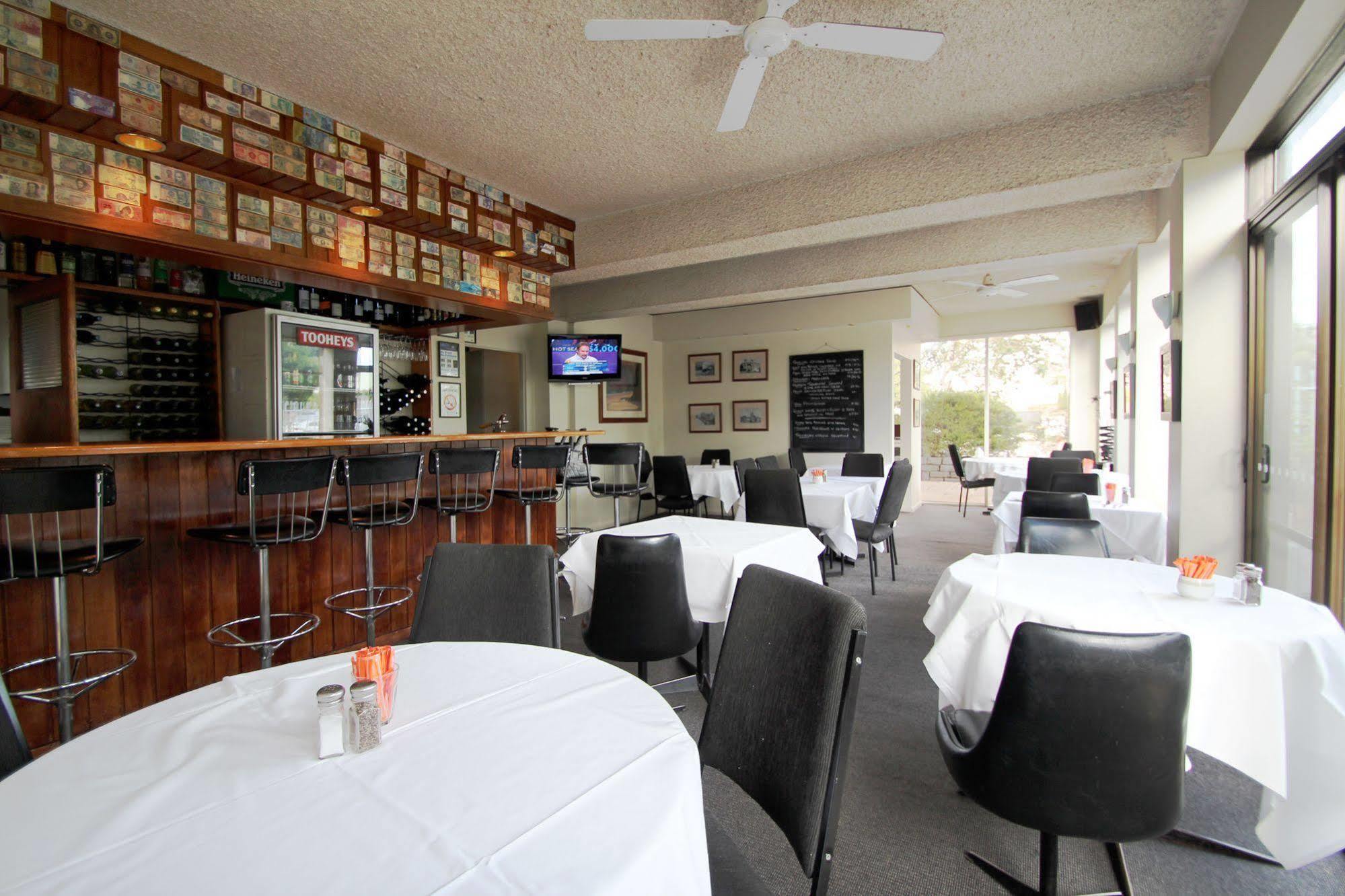 Beaumaris Bay Motel Buitenkant foto